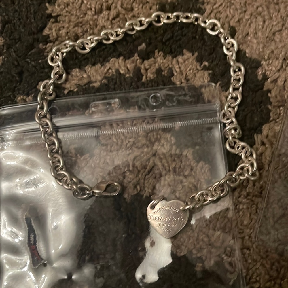 Tiffany’s necklace